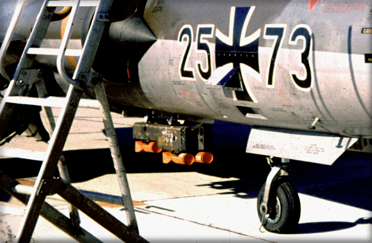 n_05 air_bombs.jpg